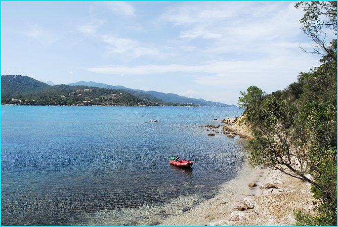 plage de Favona